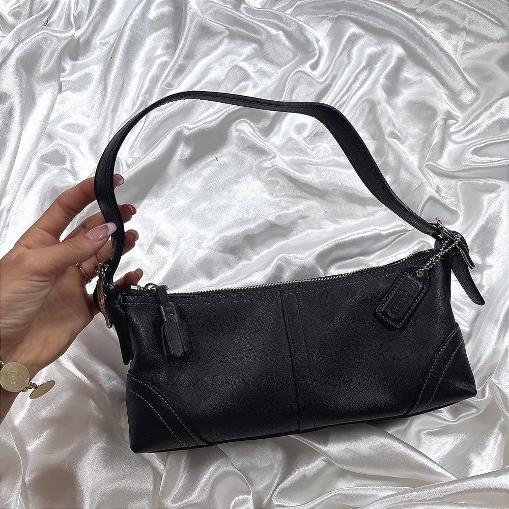 Vintage Coach Shoulder Bag Black Excellent Leather Y2K Baguette 8A64
